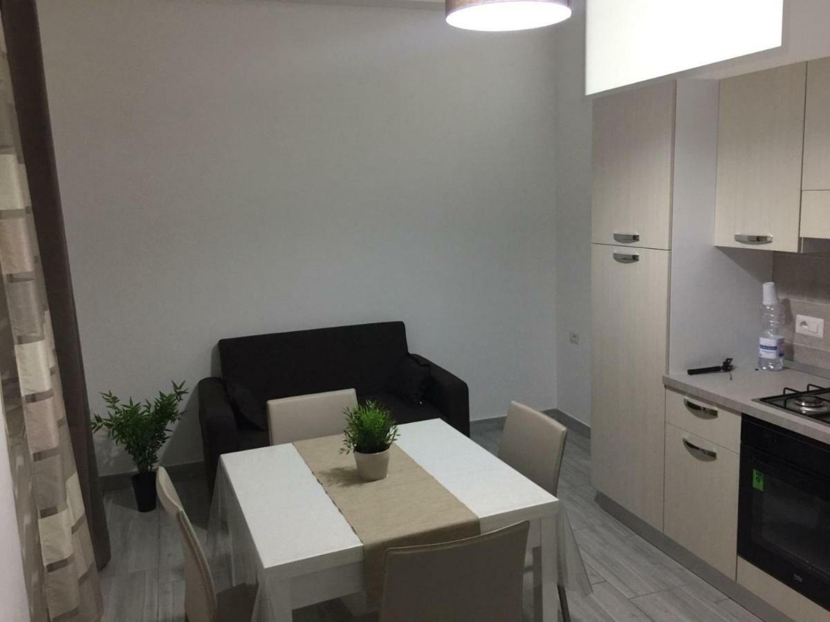 Apartament Alloggio Tulipano Acerra Zewnętrze zdjęcie