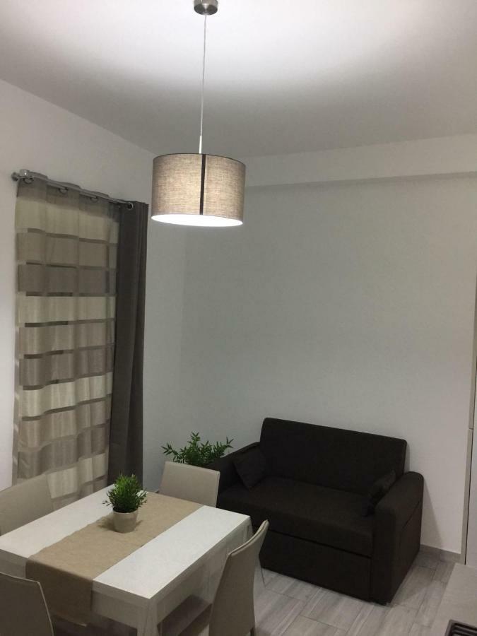 Apartament Alloggio Tulipano Acerra Zewnętrze zdjęcie
